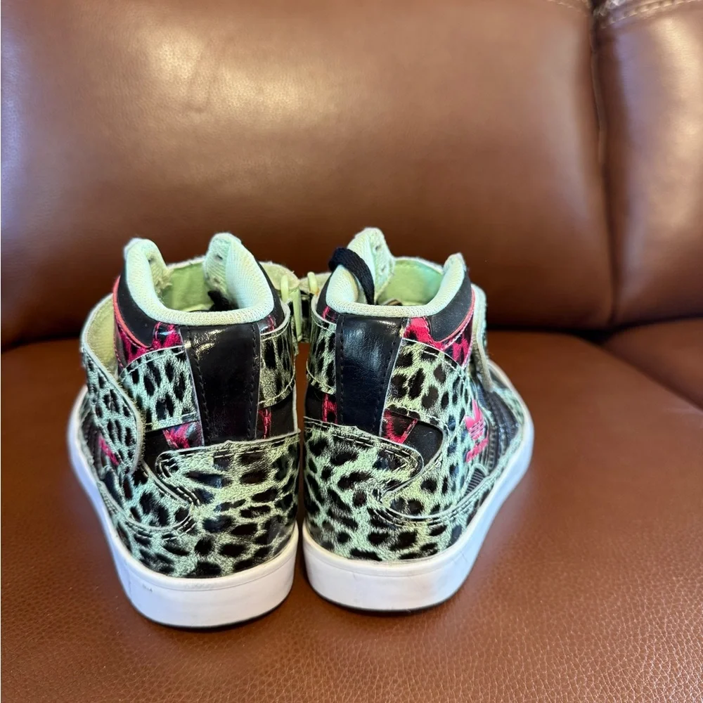 Sneakers Adidas. - Picture 4 of 8